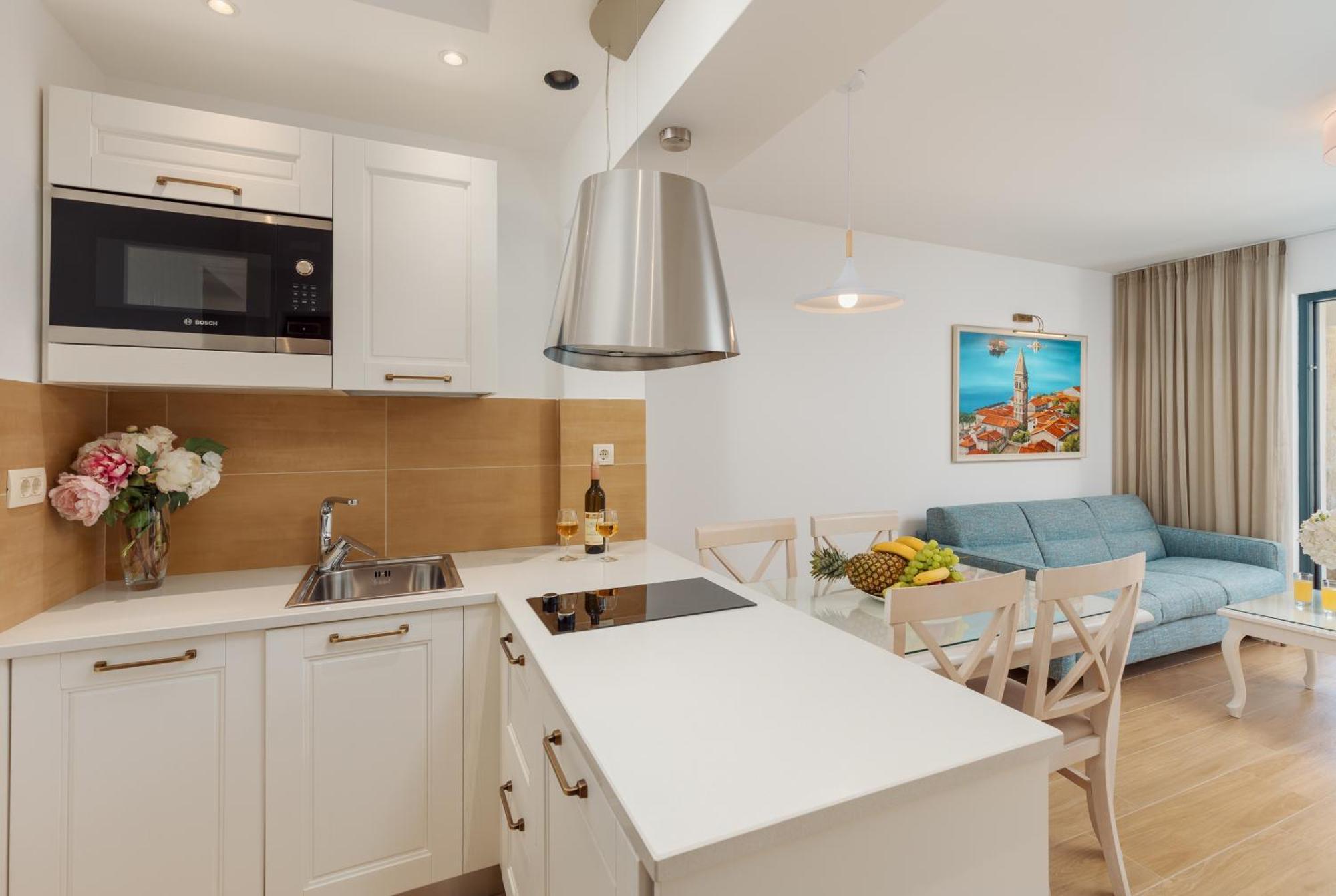 Apartments Los Olivos โกตอร์ ภายนอก รูปภาพ