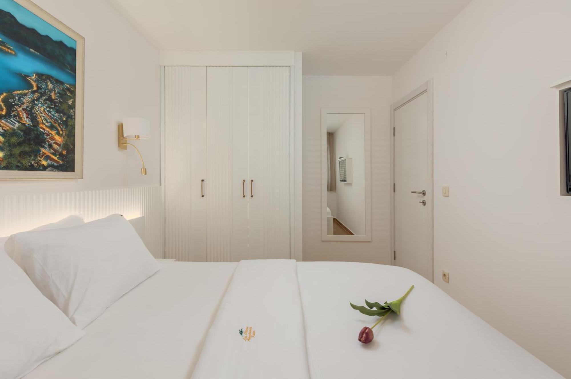 Apartments Los Olivos โกตอร์ ภายนอก รูปภาพ